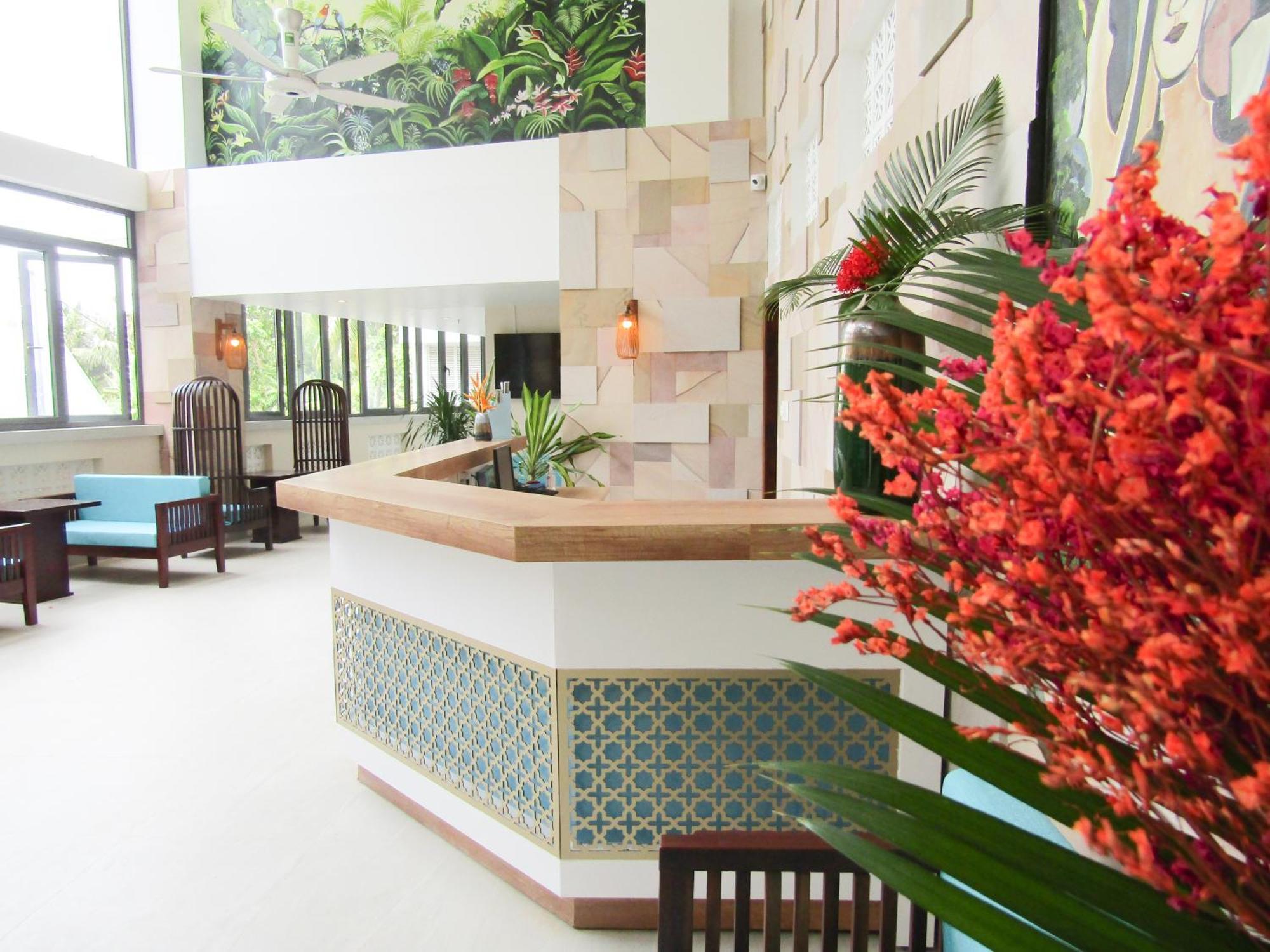 Haya Sea View Hotel 4*